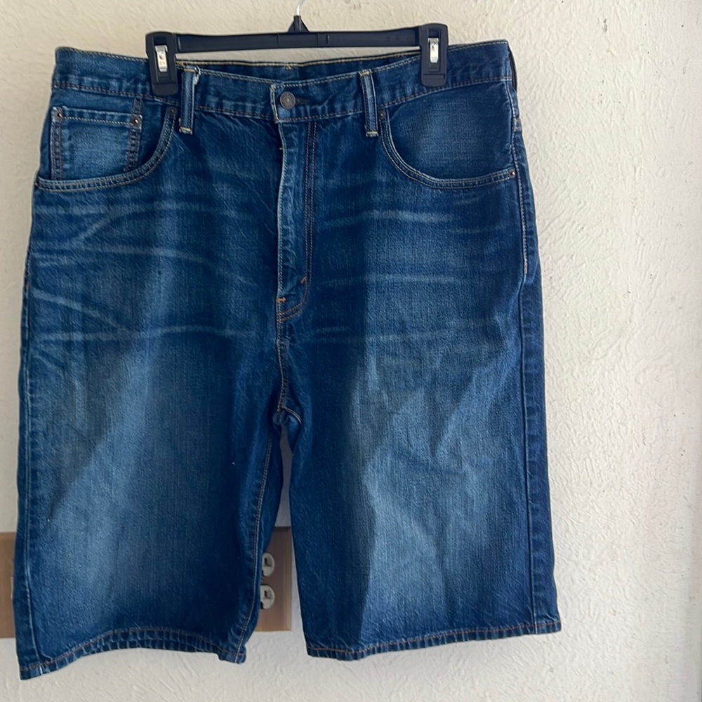 Men’s Levi size 38 waist jean shorts